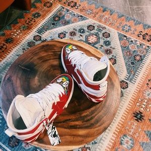 OFF WHITE x Wazy “With Love” Collection